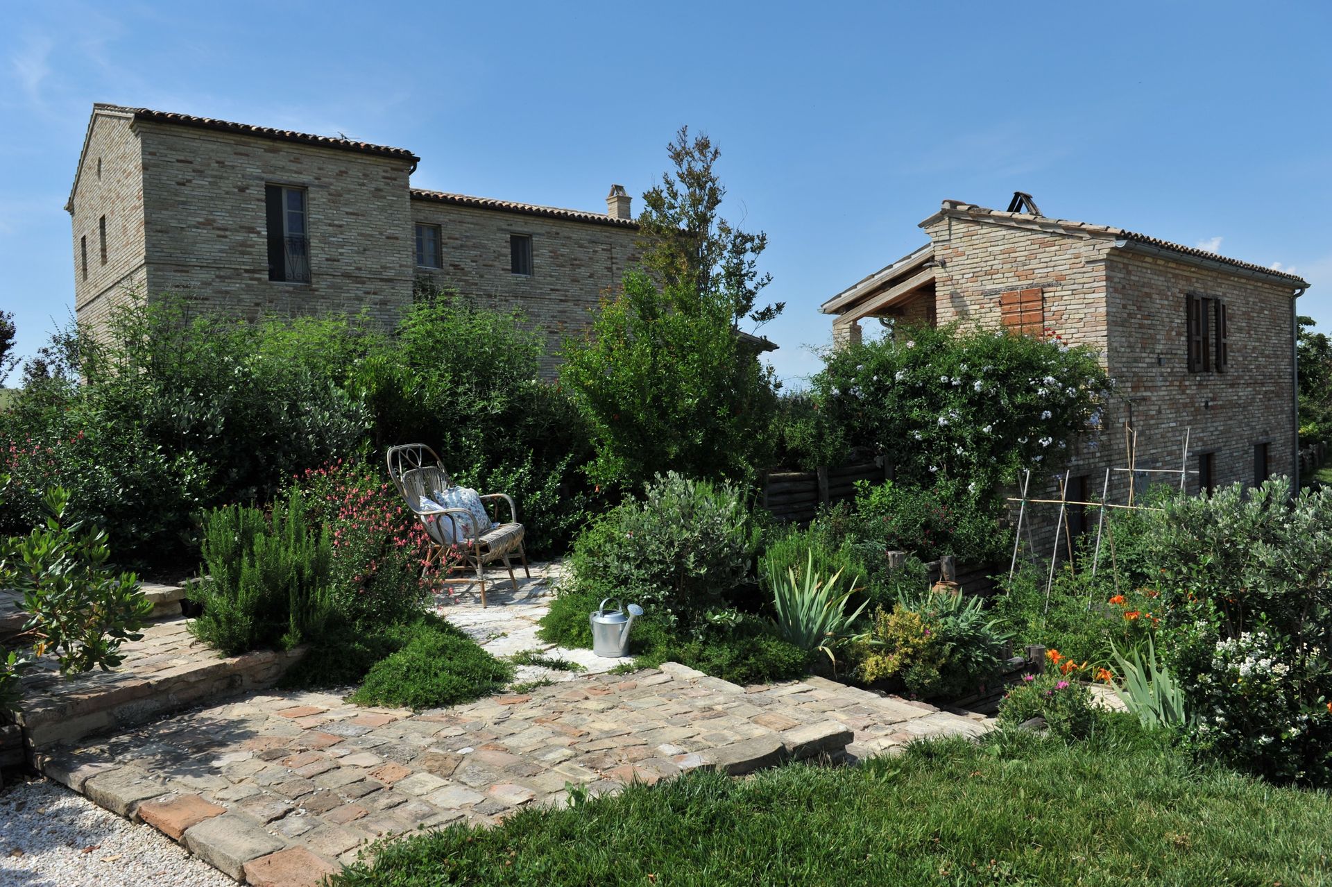 Villa rental with pool near Macerata