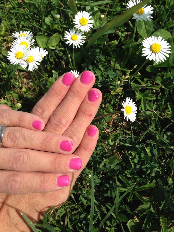 manicure rosa