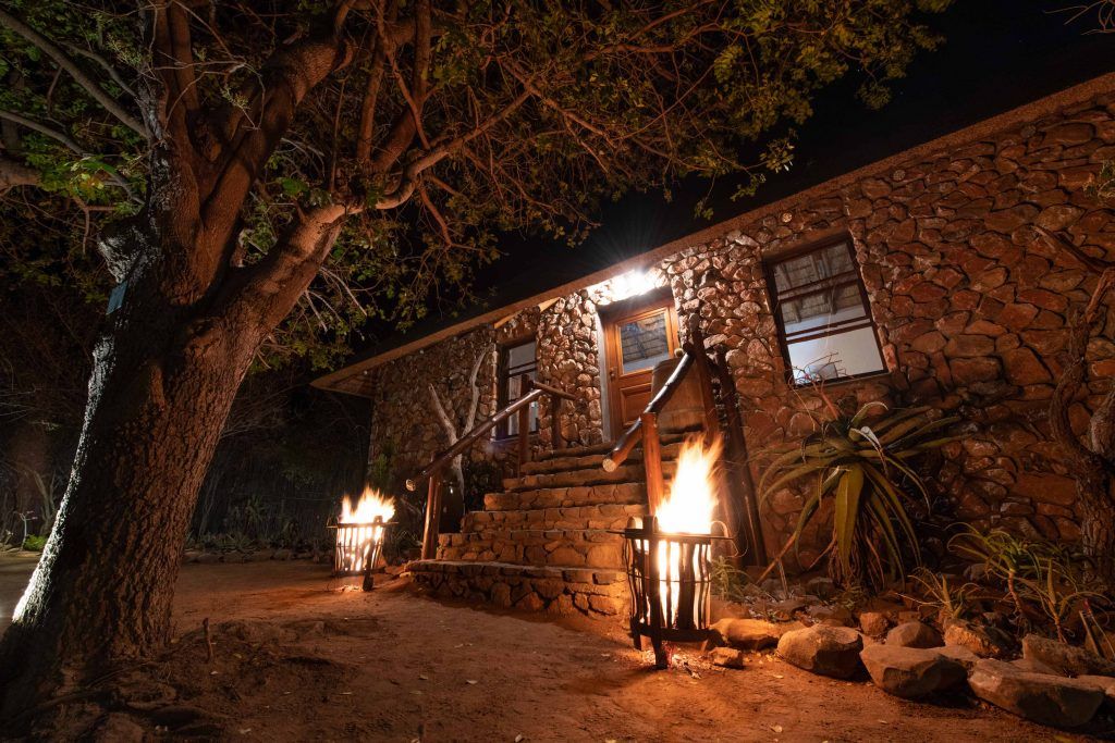 Sausage Tree Safari Camp - Lodge Gallery 4