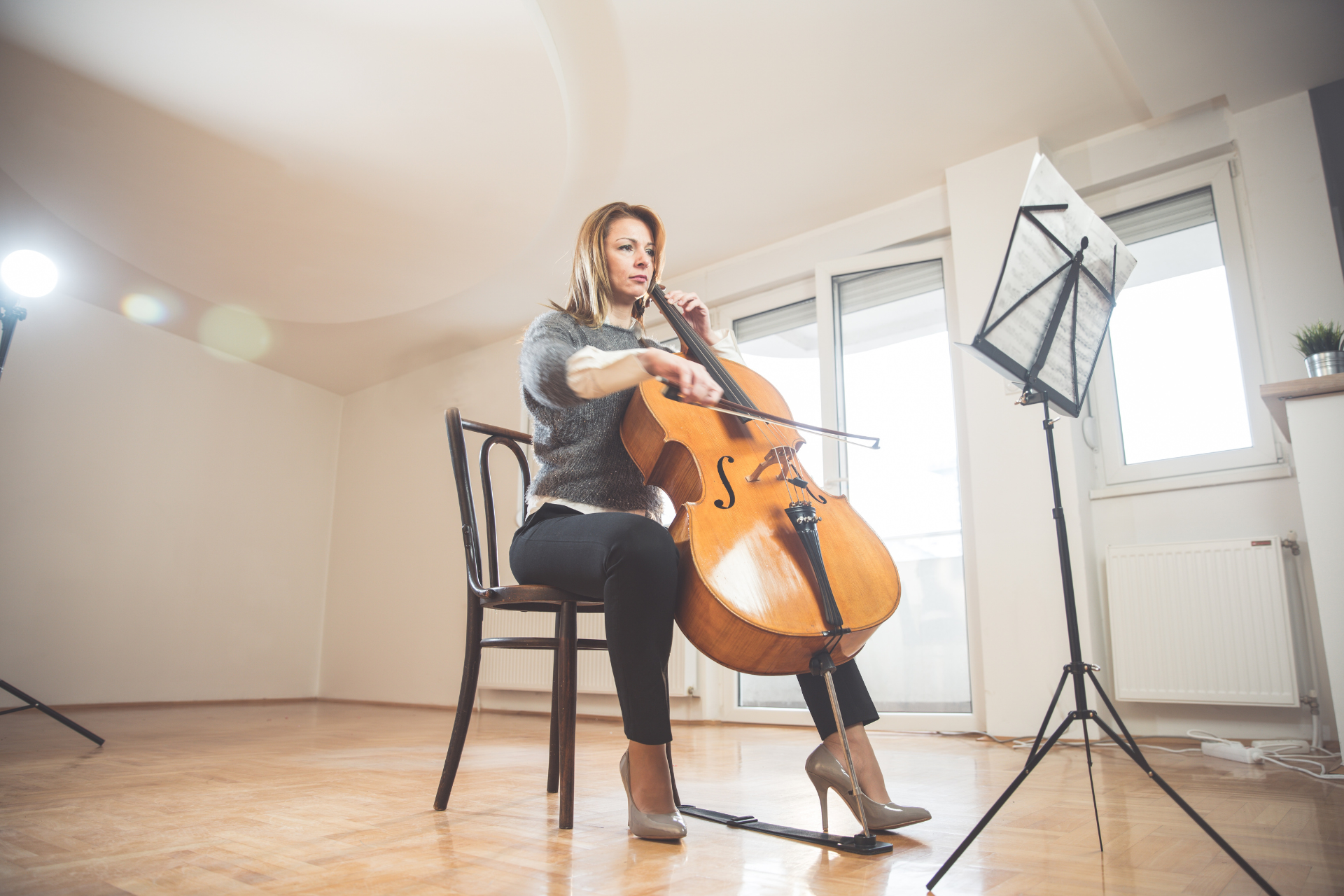 PLAYIng cello