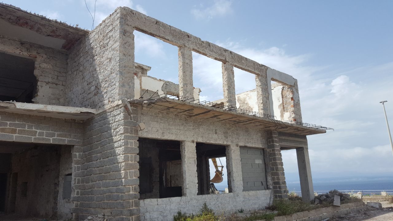 interventi di demolizioni edili