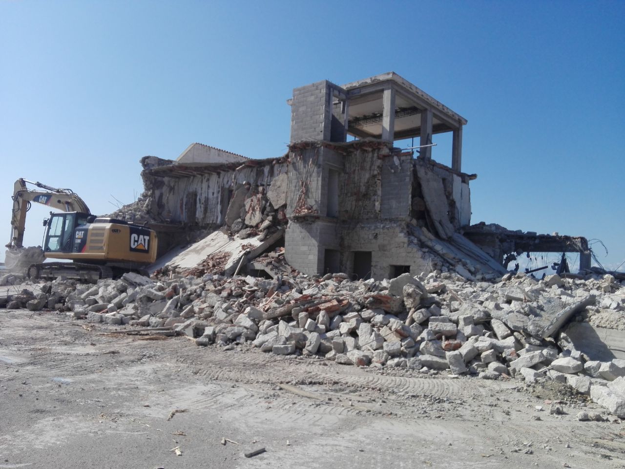 interventi di demolizioni edili