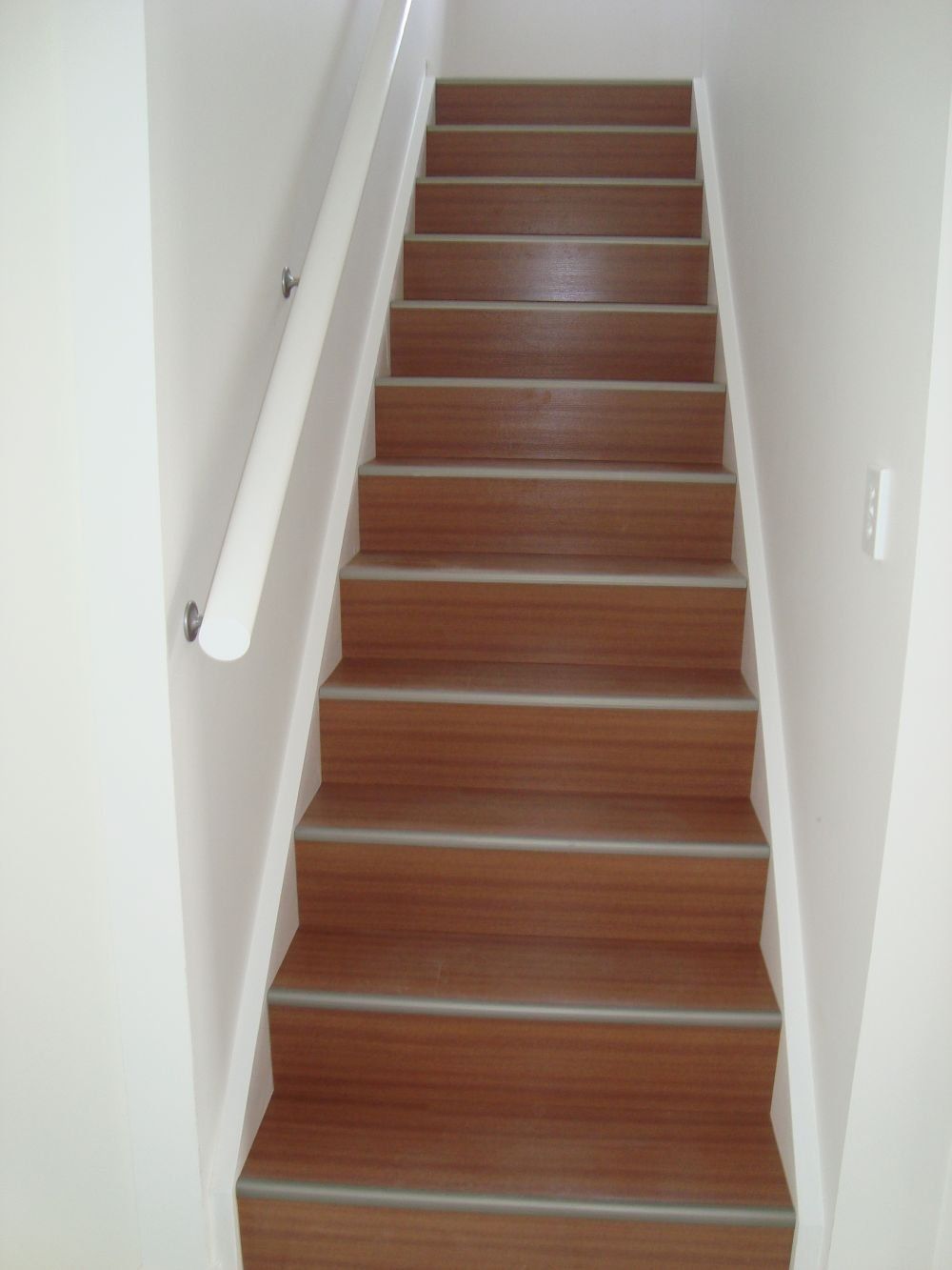 7mm laminate stairs overlay