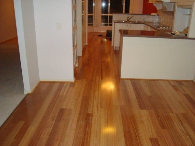 engineered flooring 1strip kitchen