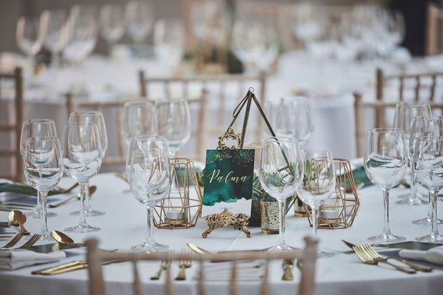 Wedding table layout 60 photos - Astyledwedding.com