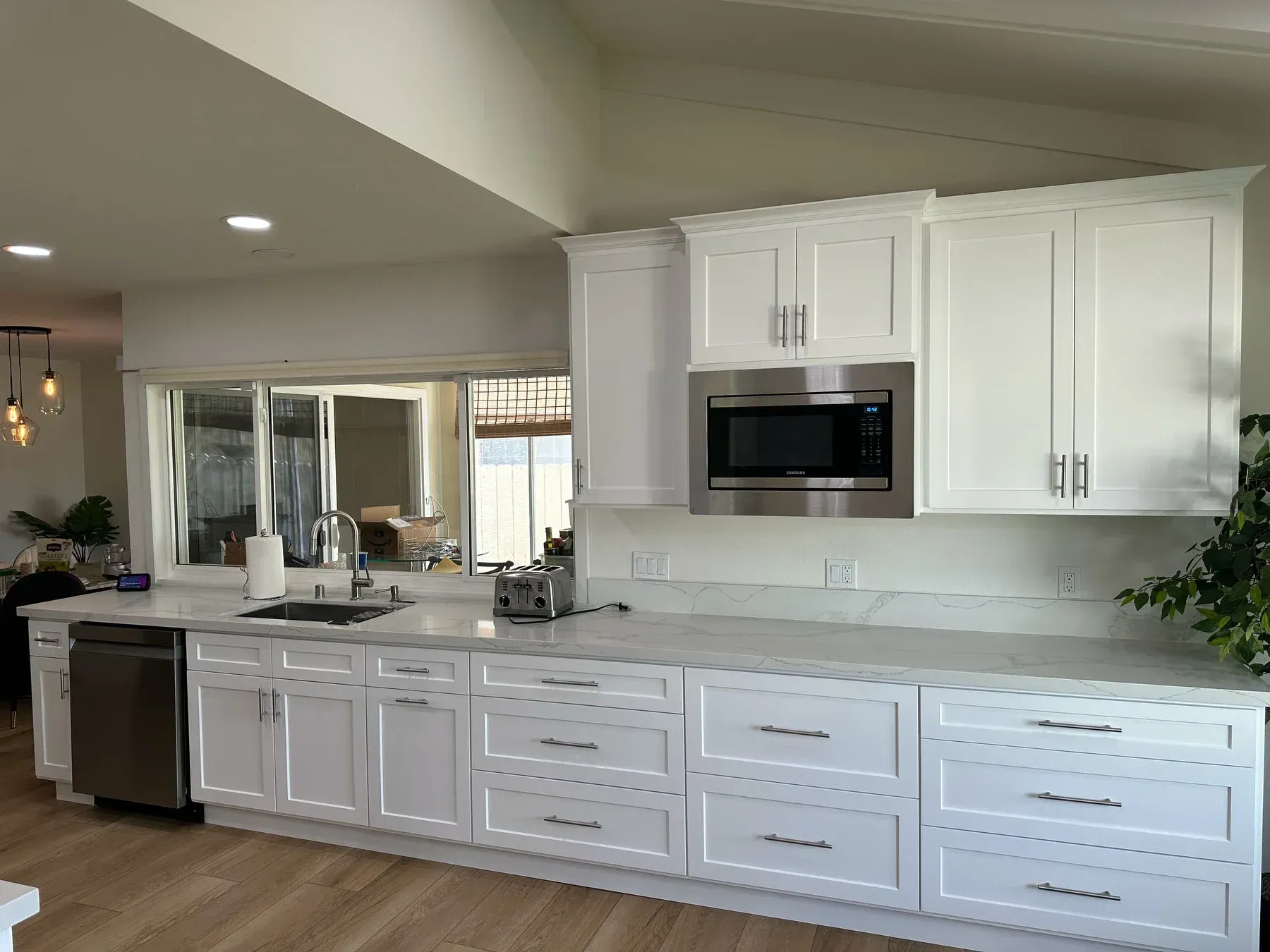 Remodel Contractor - kitchen -  by San Diego's Team Renovate
