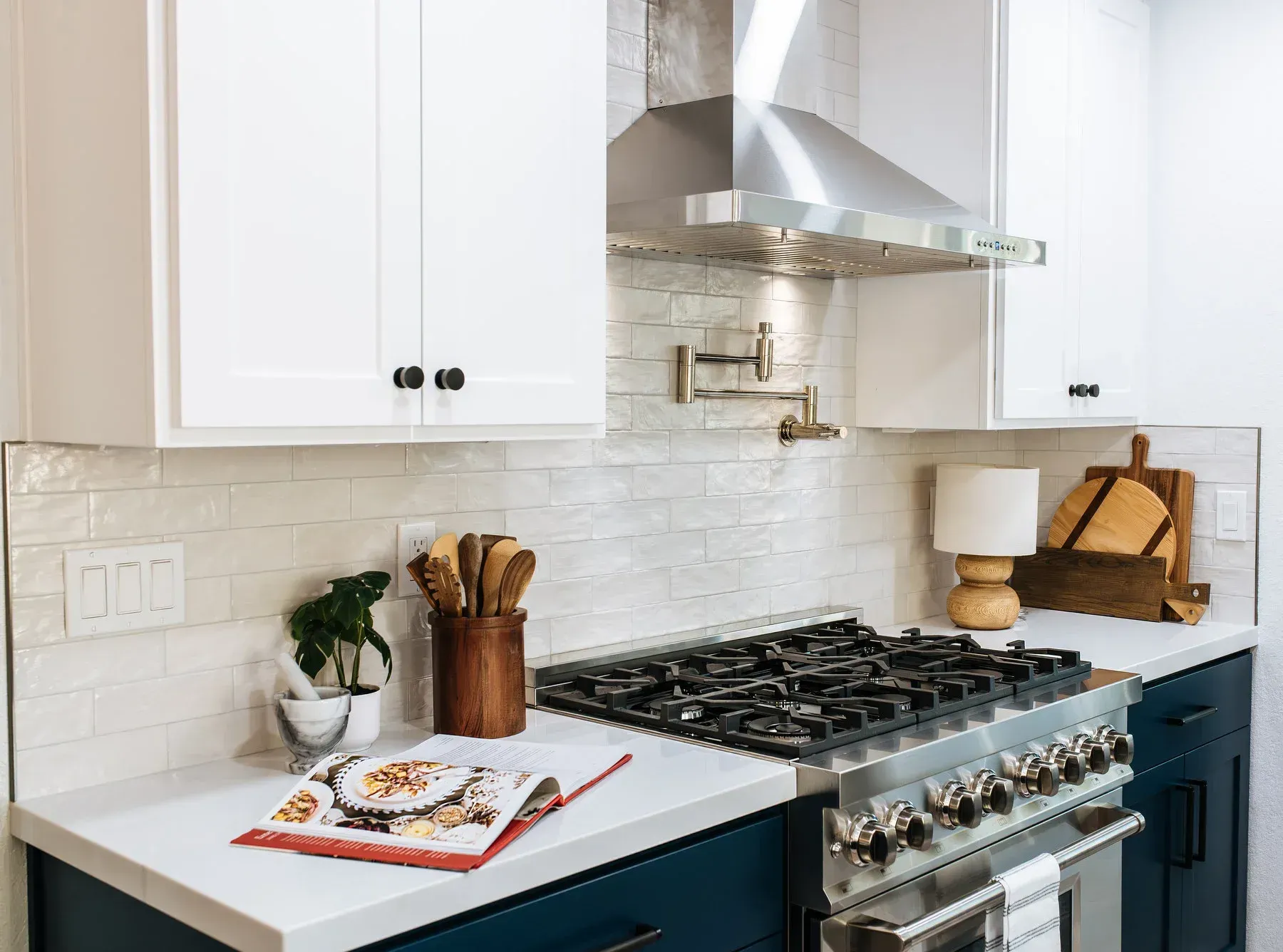 Remodel Contractor - kitchen -  by San Diego's Team Renovate