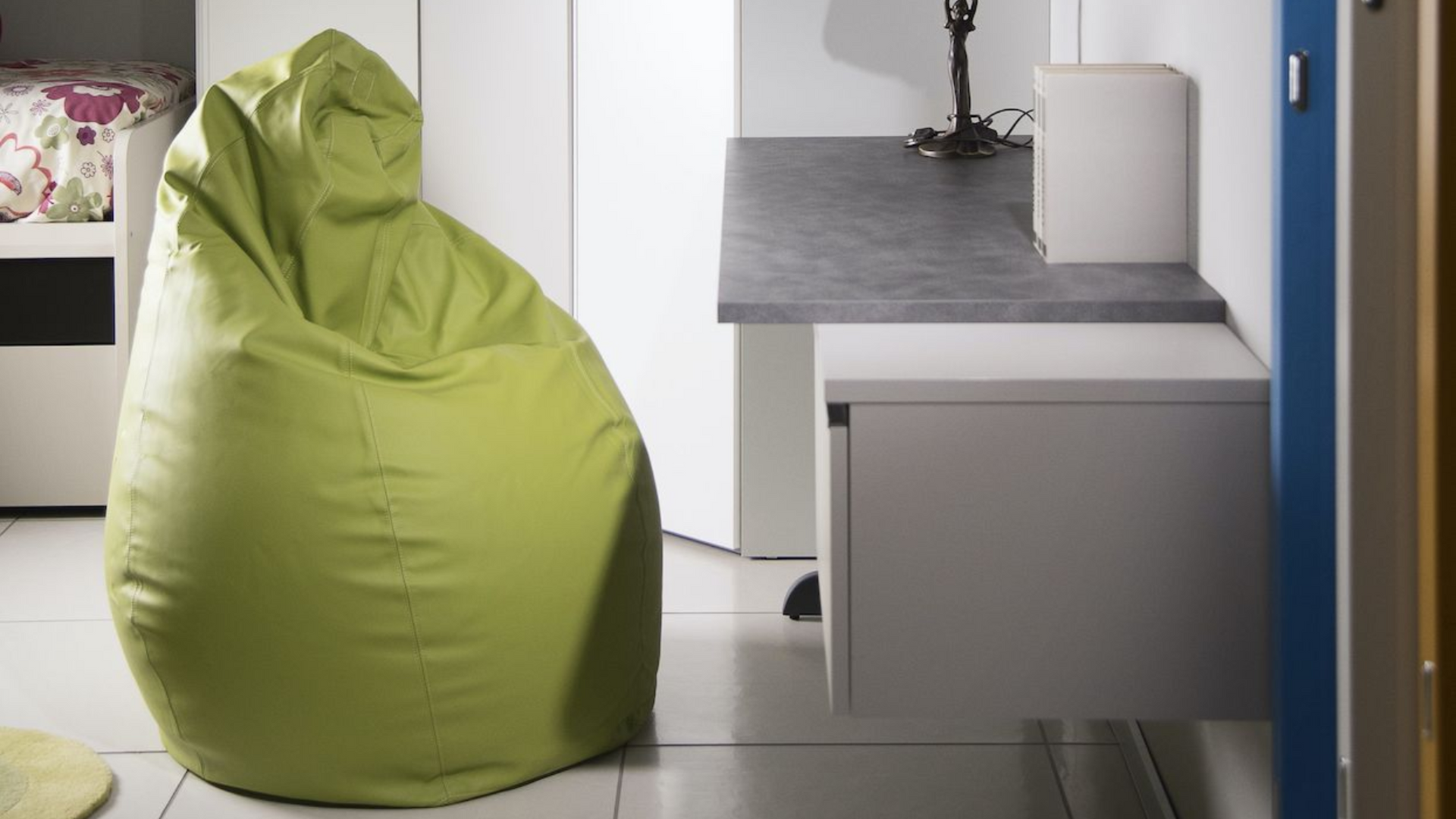 poltrona sacco ecopelle arredamento cameretta sala interior designer 