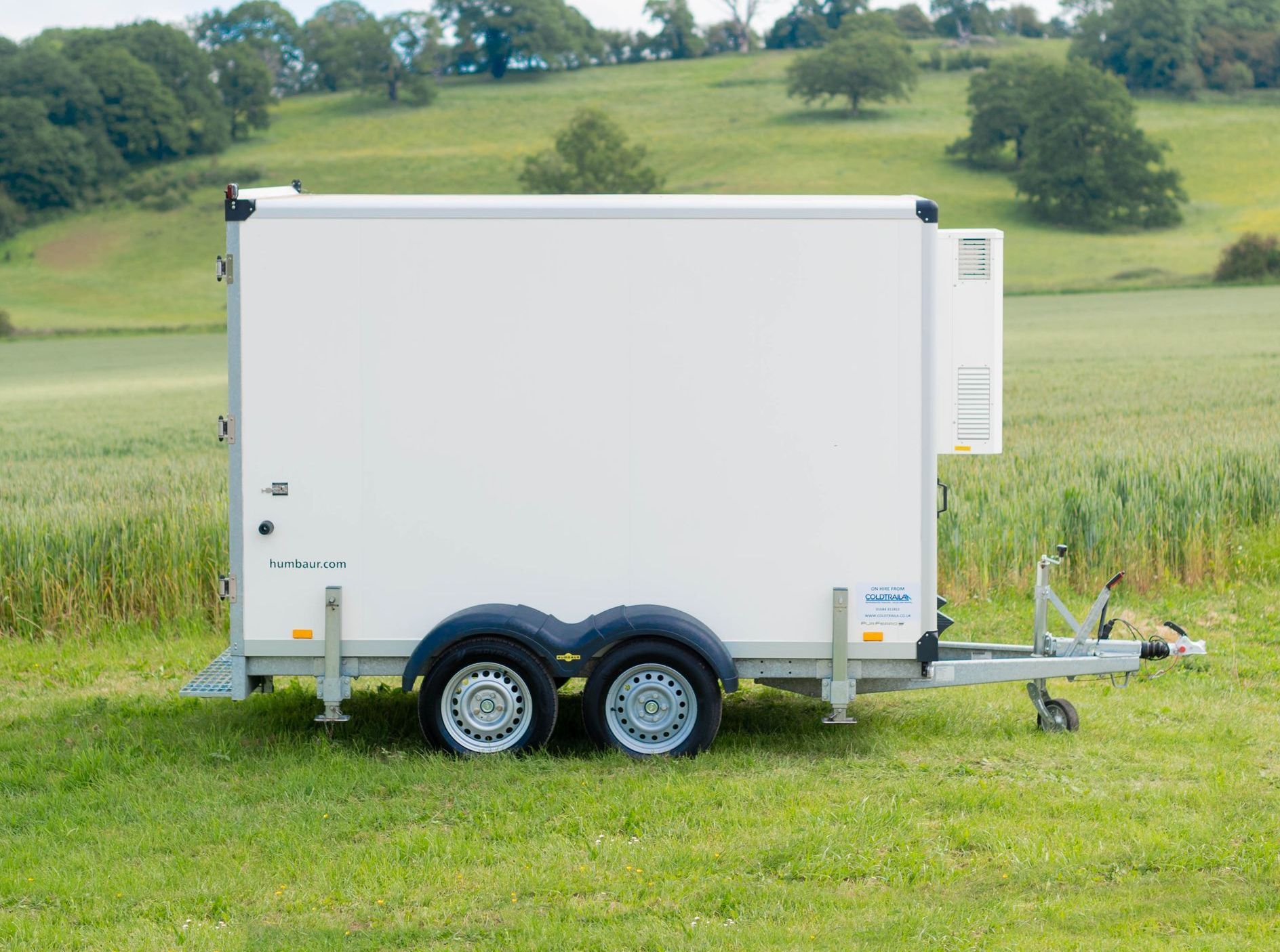 Mr Fridge - refrigeration transport, humbaur with intacron in Wales and UK