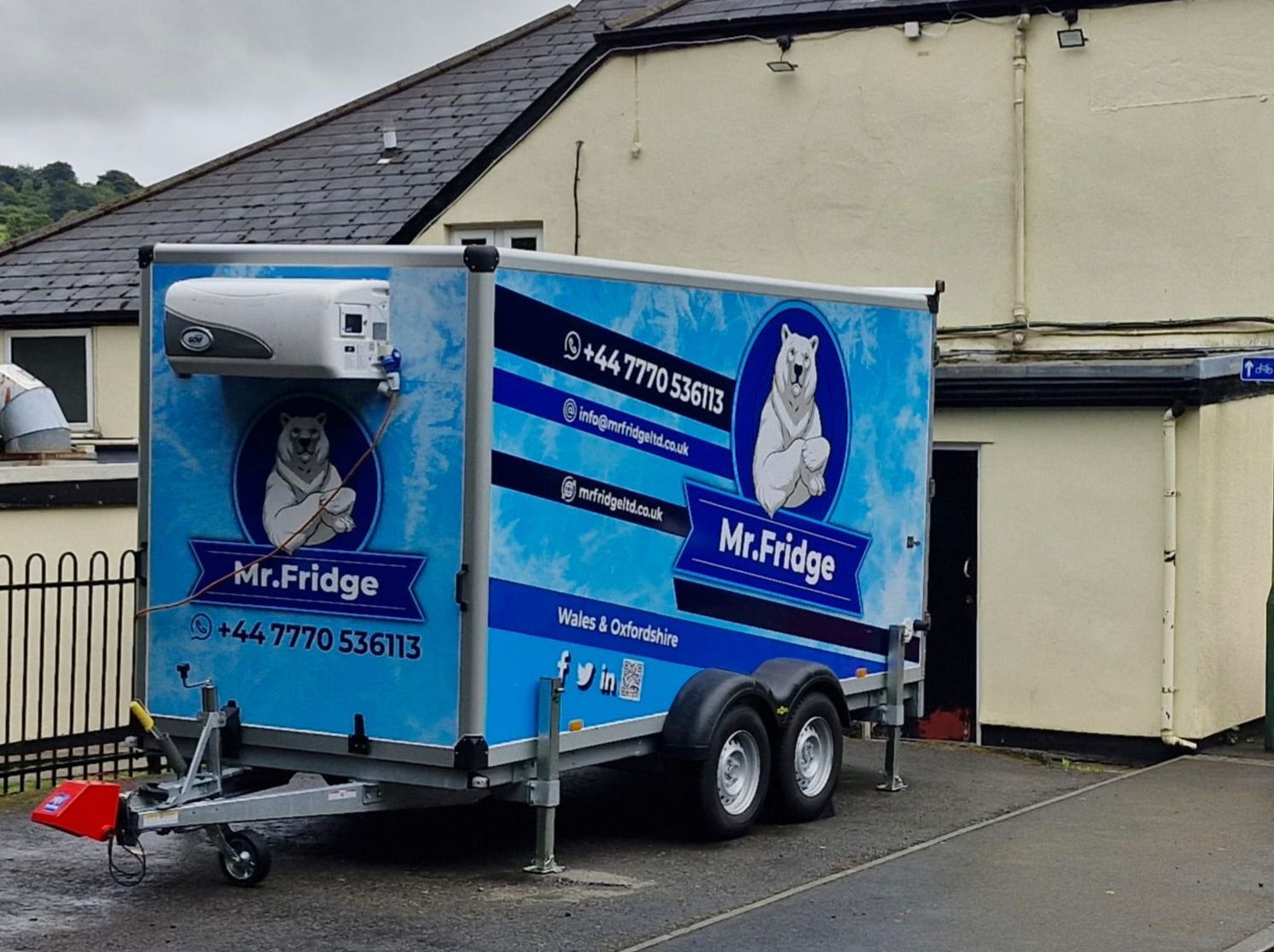 4metre mobile fridge trailer - Mr Fridge 
