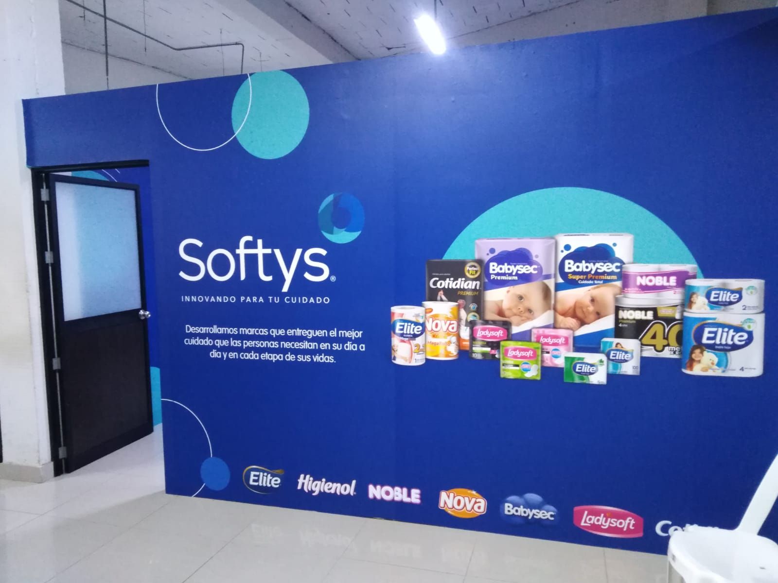 Paneles publicitarios