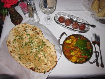 naan and vegetable