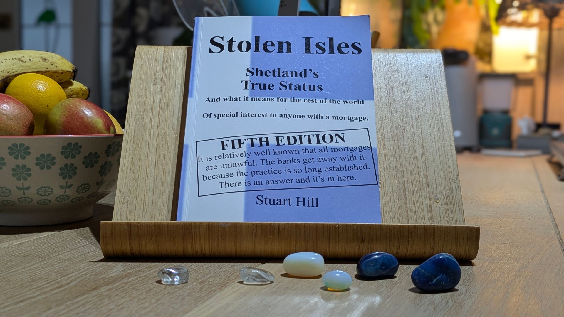 Stolen Isles by Stuart Hill - A book review by Sue Cartwright, Community Assembly of the British Isl