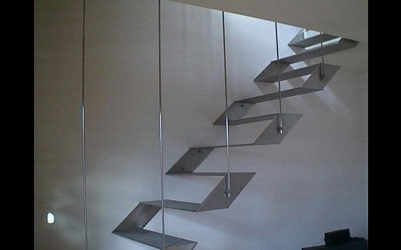 Scala in lamiera sagomata