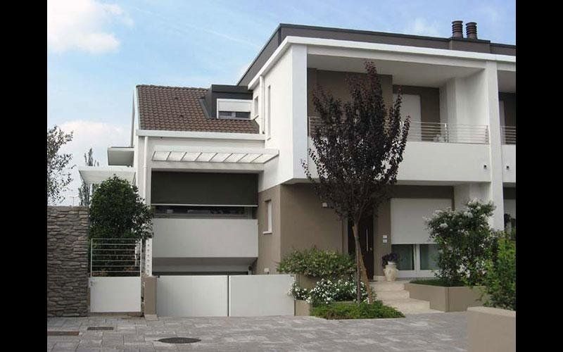 Pompeiane e ringhiere bianco 9010