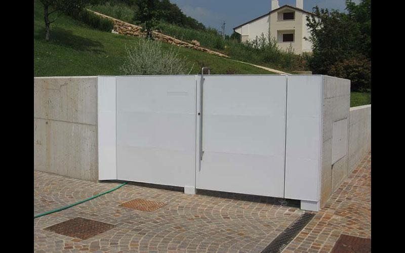 cancelletto di servizio ad ante bianco 9010