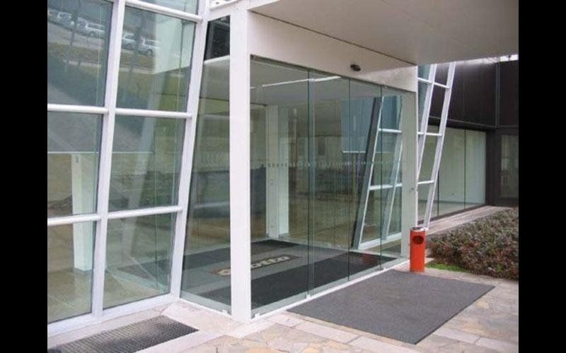 Bussola di ingresso vetrata