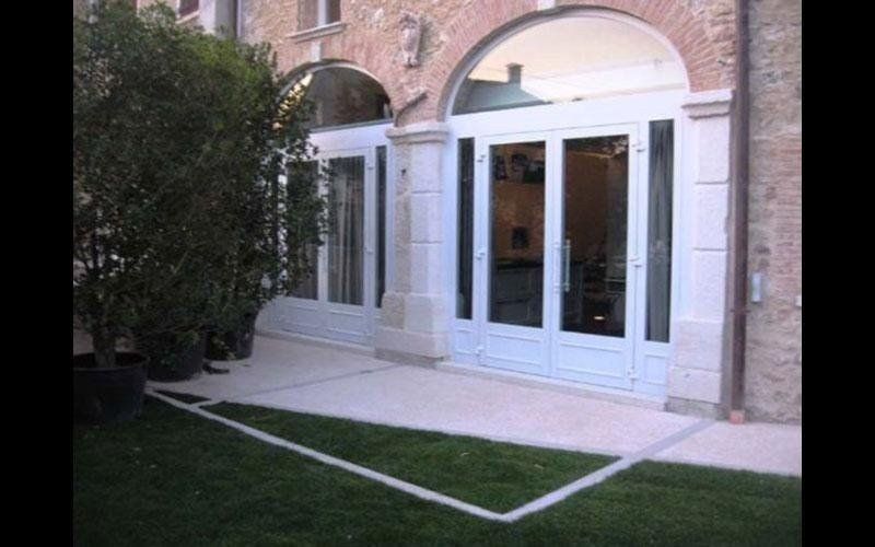 Serramento ad arco per abitazione