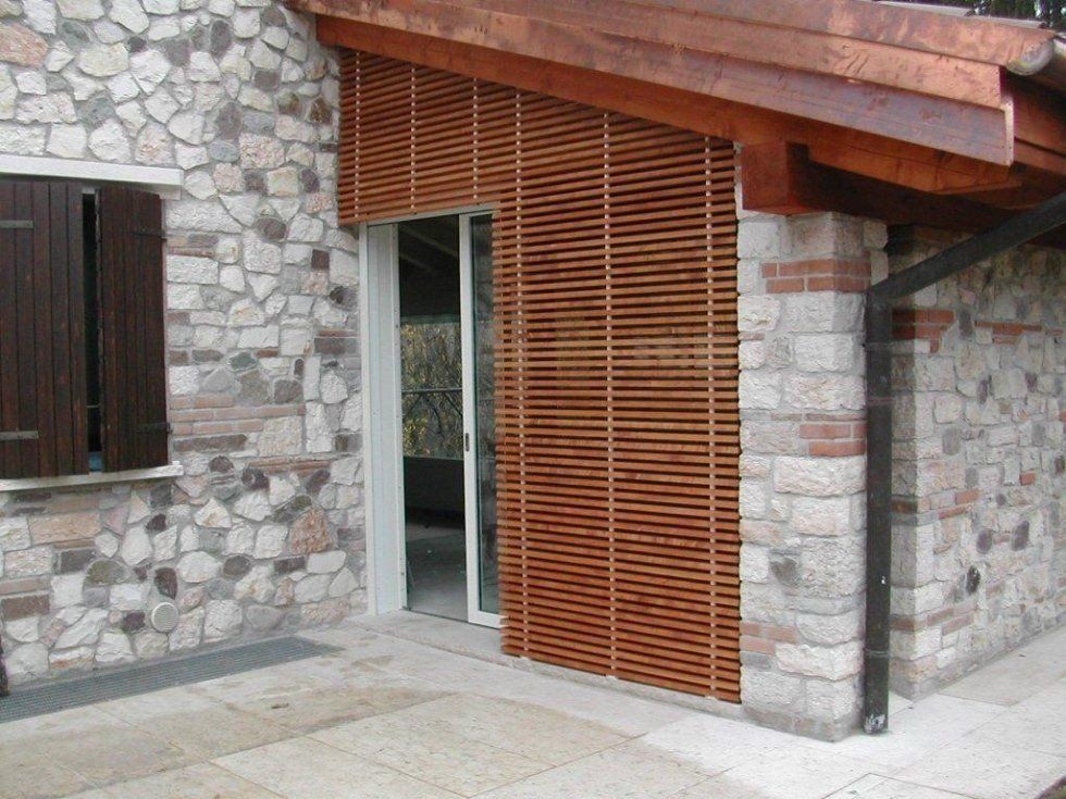 Bussola di ingresso e serramenti in acciaio a Treviso