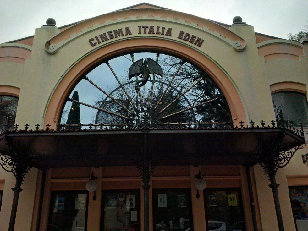 serramenti in acciaio a Treviso per cinema