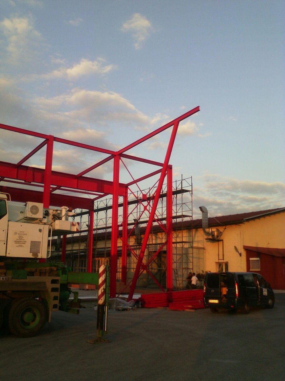 Cotruzione rossa esterno