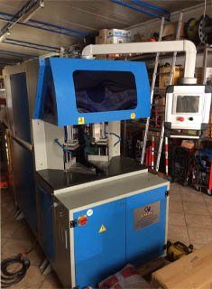 PULITRICE D'ANGOLO ELETTRONICA CNC 2 ASSI