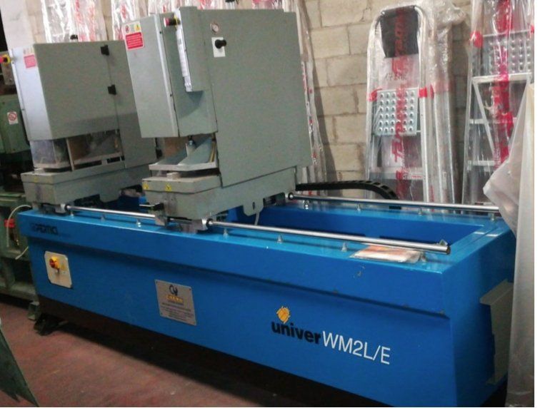 SALDATRICE A DUE TESTE PER PROFILI IN PVC MARCA PERTICI