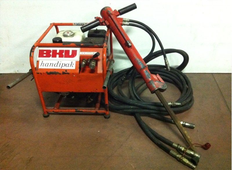 MARTELLO DEMOLITORE PNEUMATICO CON CENTRALINA IDRAULICA INCLUSA