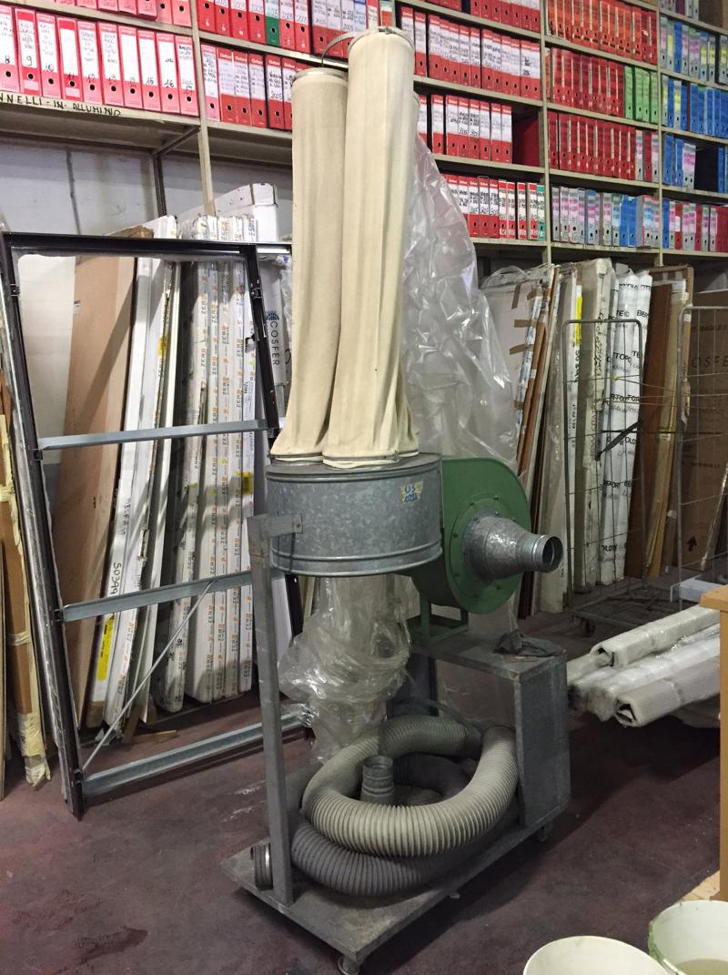 ASPIRATORE FUMI E METALLI