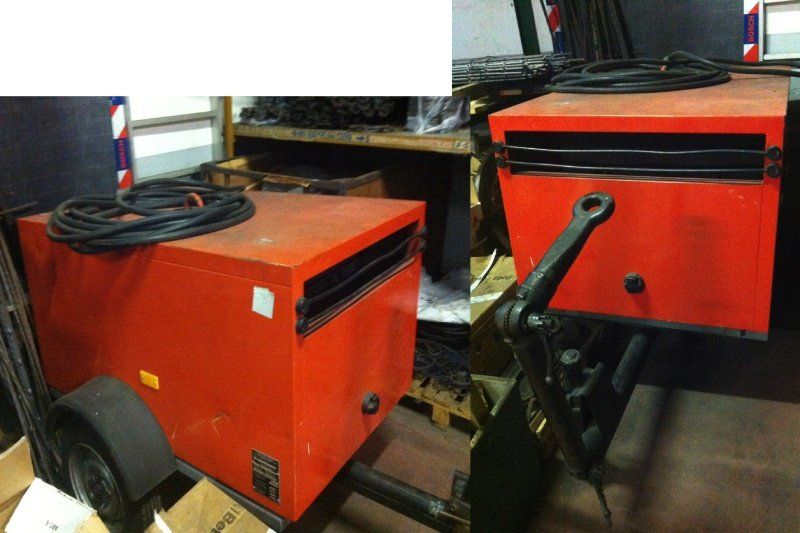 MOTOCOMPRESSORE CARRELLATO DA TRAINO