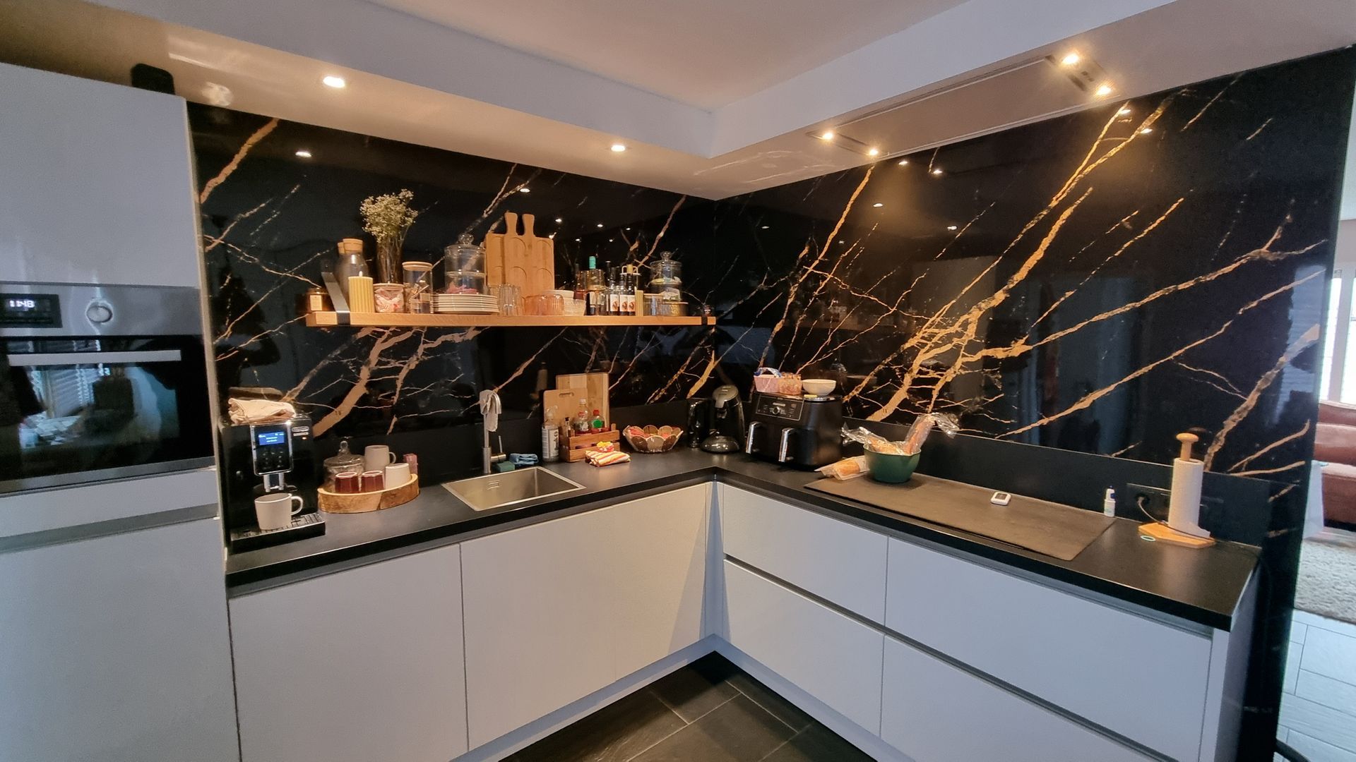 Pvc wandpanelen geplaatst