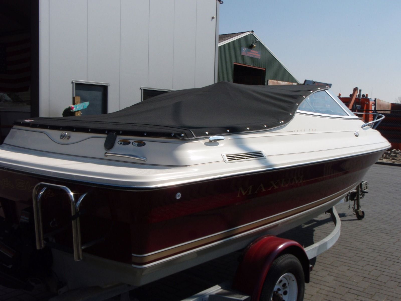 afdekzeil speedboot Maxum