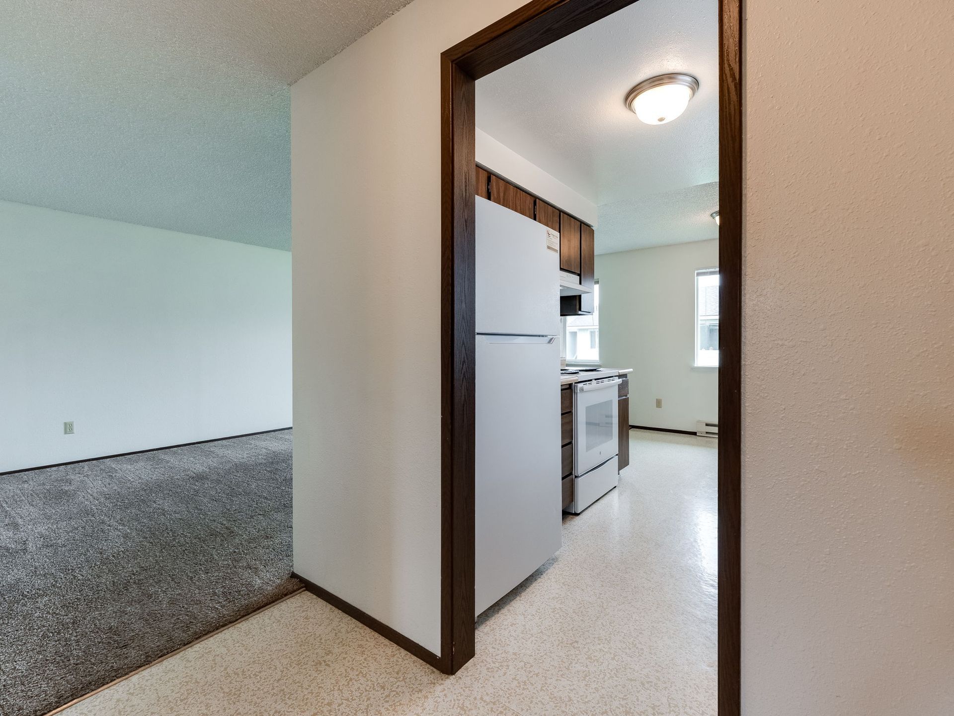 Southridge Apartments 2Bed/1Bath hallway.