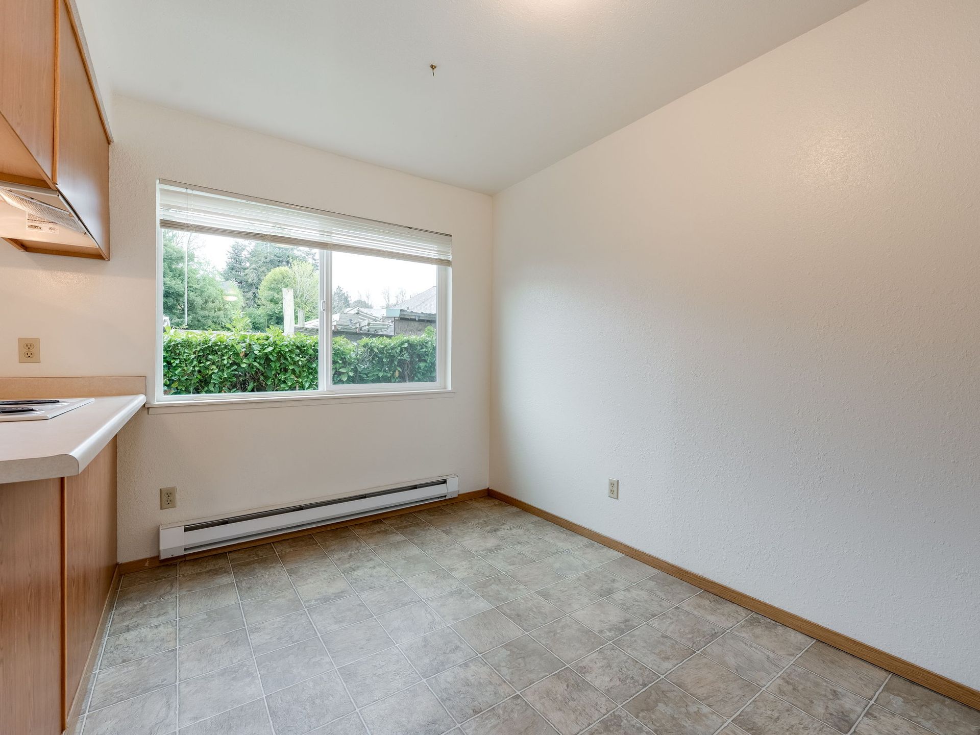 Southridge Apartments Townhome dining room.