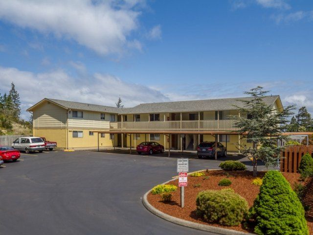 Alderwood Apartments