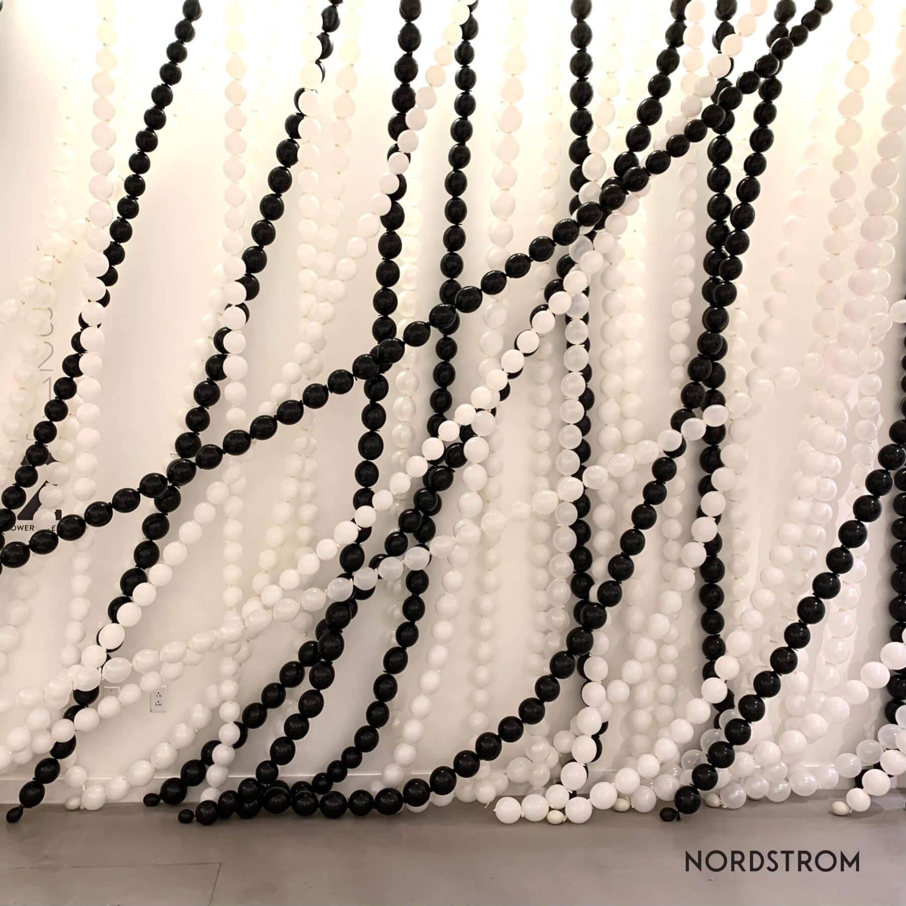 grand opening balloon decor