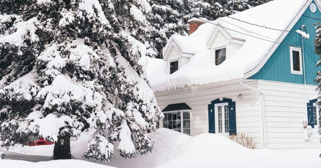 Discover the Ultimate Winter Lodging at Snowshoe Lodge!