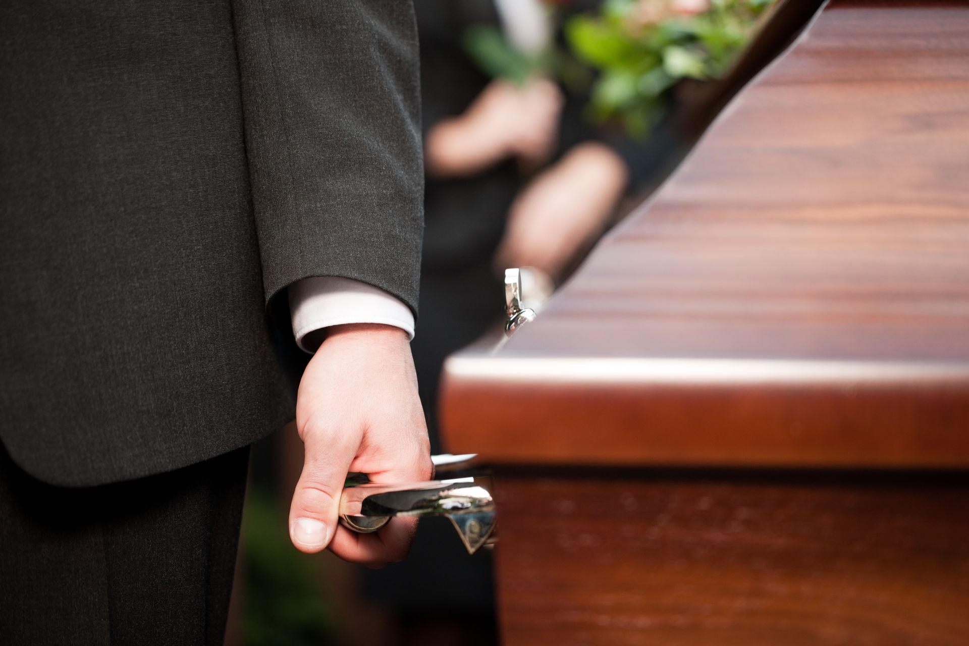 Traditional Services | The Edward J Chomko Funeral Home & Cremation
