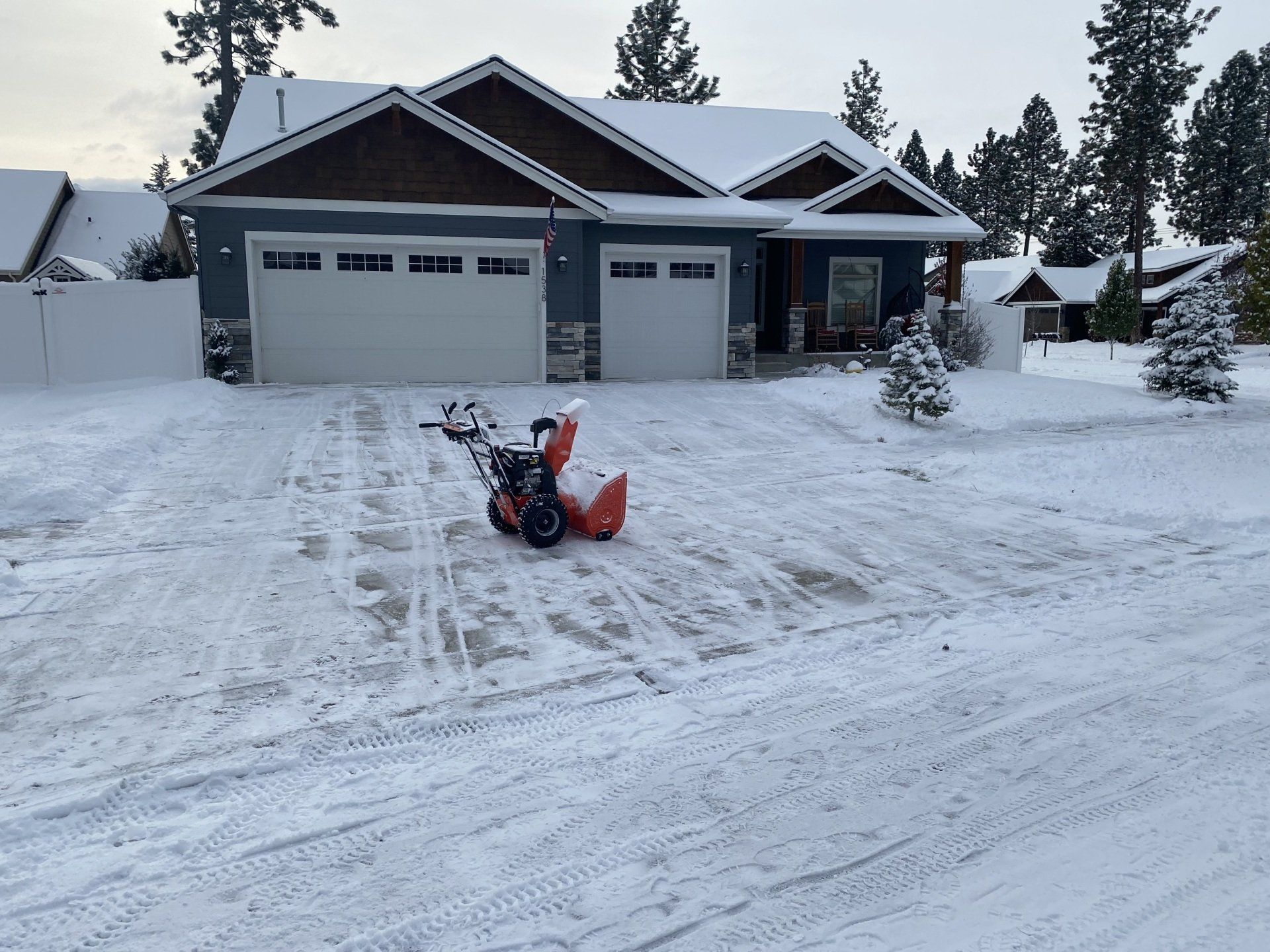 Removing snow for a customer Fleur de Lis junk removal.