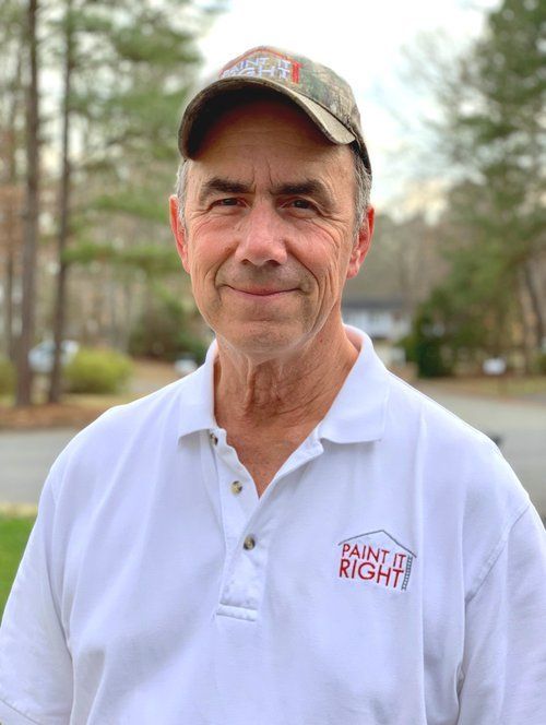 Picture of Roy, owner and founder of paint it right
