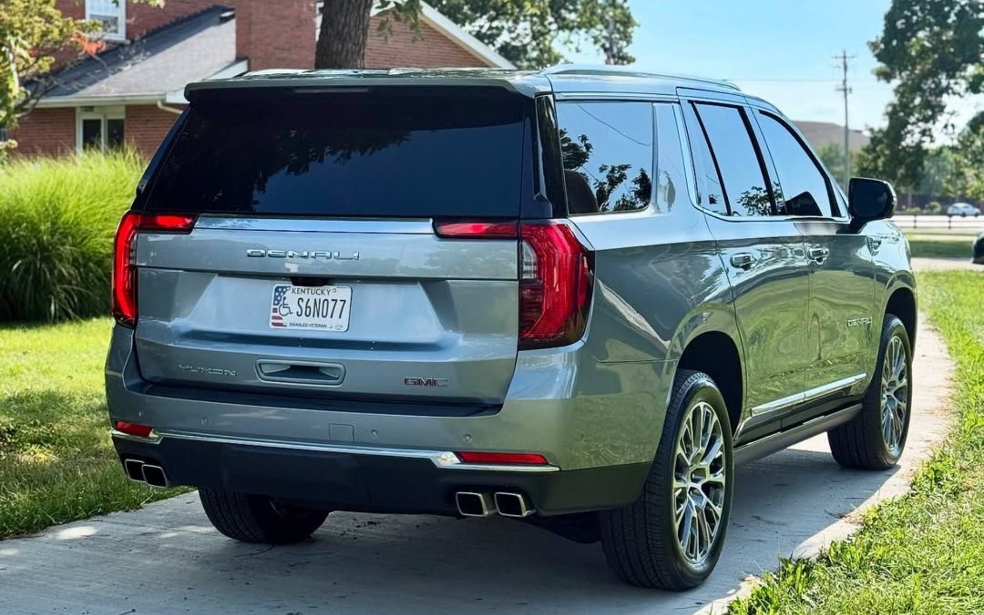 Ceramic Coatings on Car