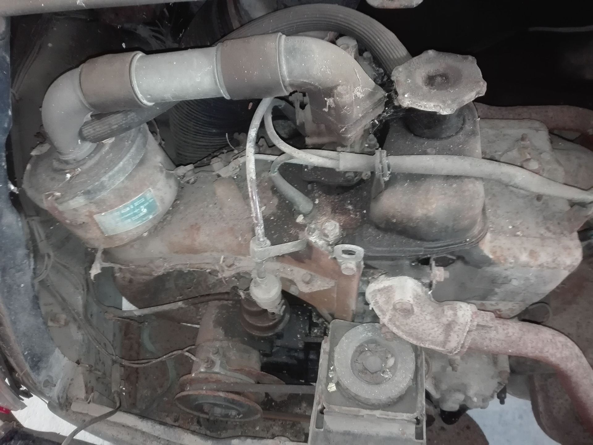 500 biposto da ristrutturare