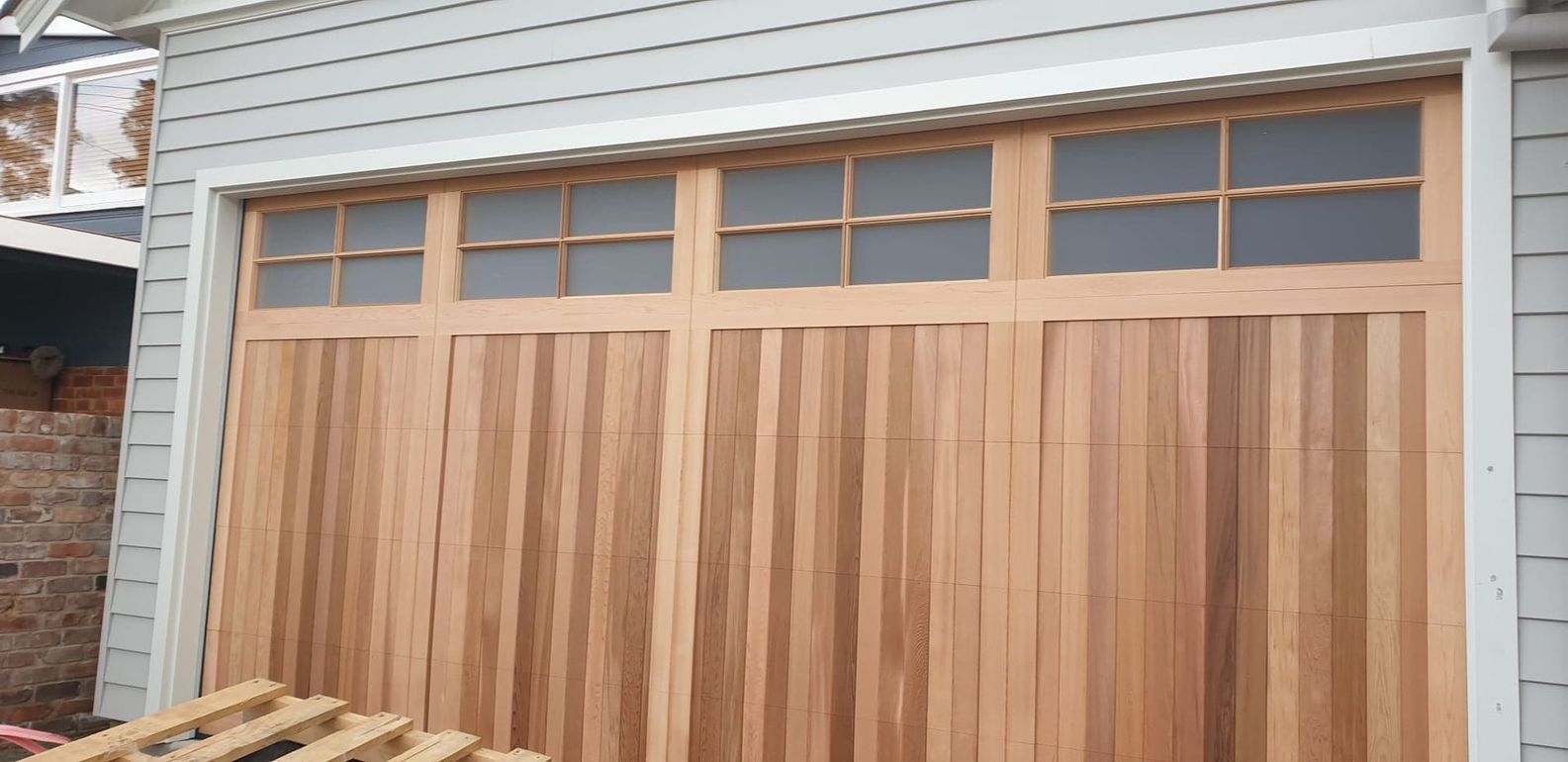 Modern White Garage Door - Garage Door in Illawarra