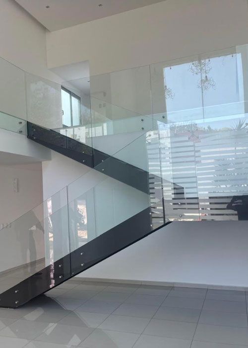 VALL CANCELERÍA Y ALUMINIO