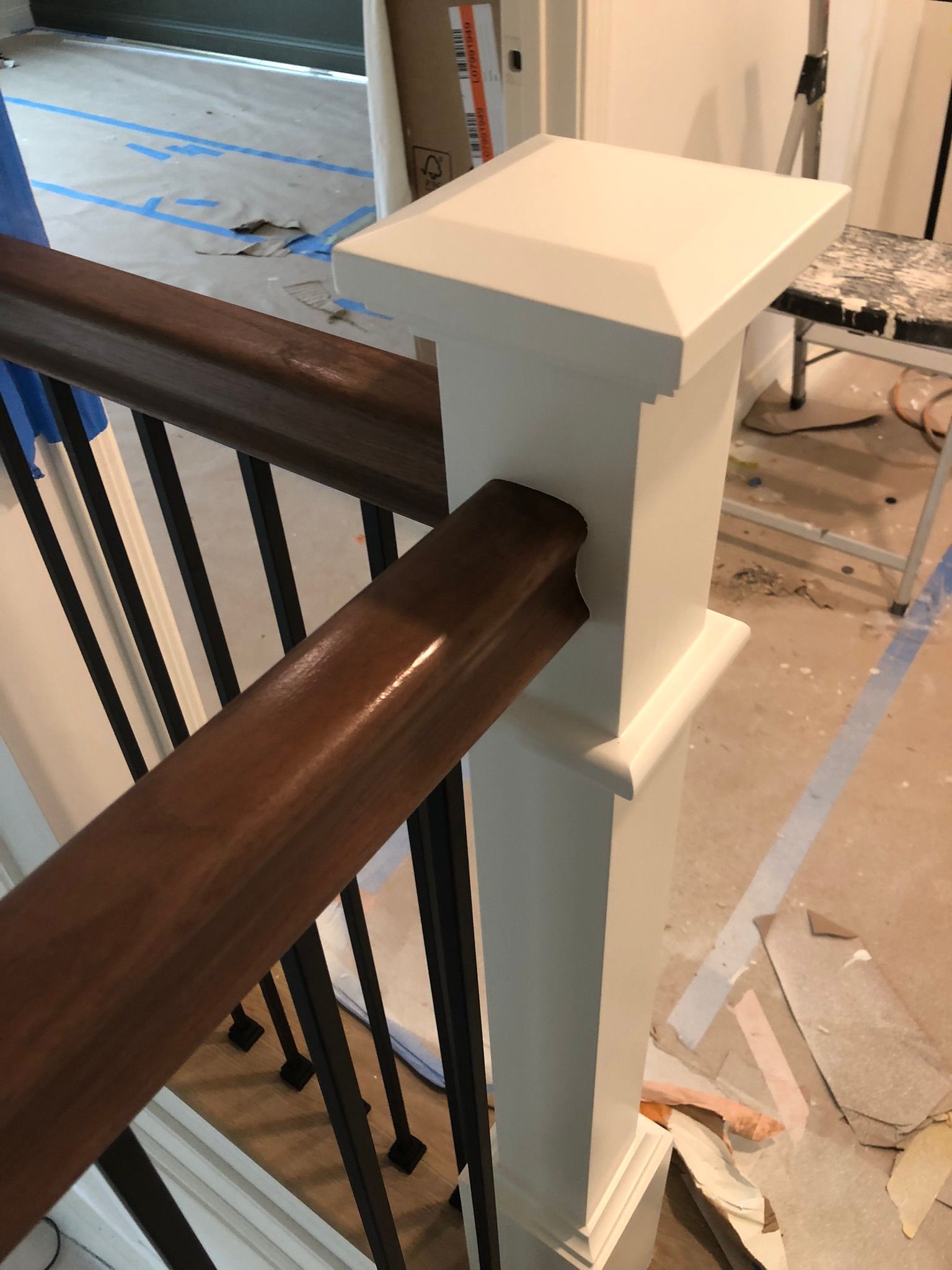 White Painted Post with Hat and Walnut 9100 handrailing