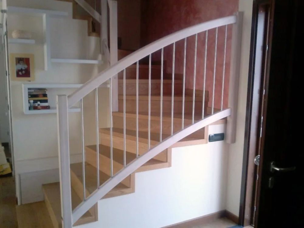ringhiere e balaustre per scale