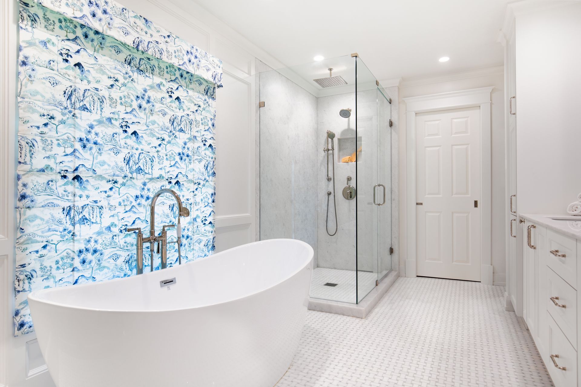2025 NARI® DALLAS CONTRACTOR OF THE YEAR
Residential Bath over 150,000$