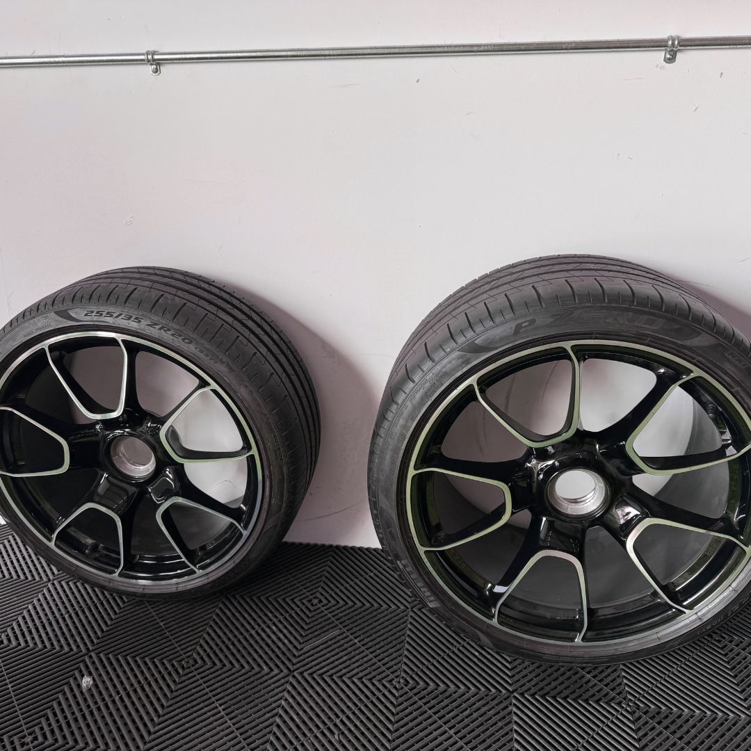 2022 Porsche 911 Turbo S wheels — photo 2
