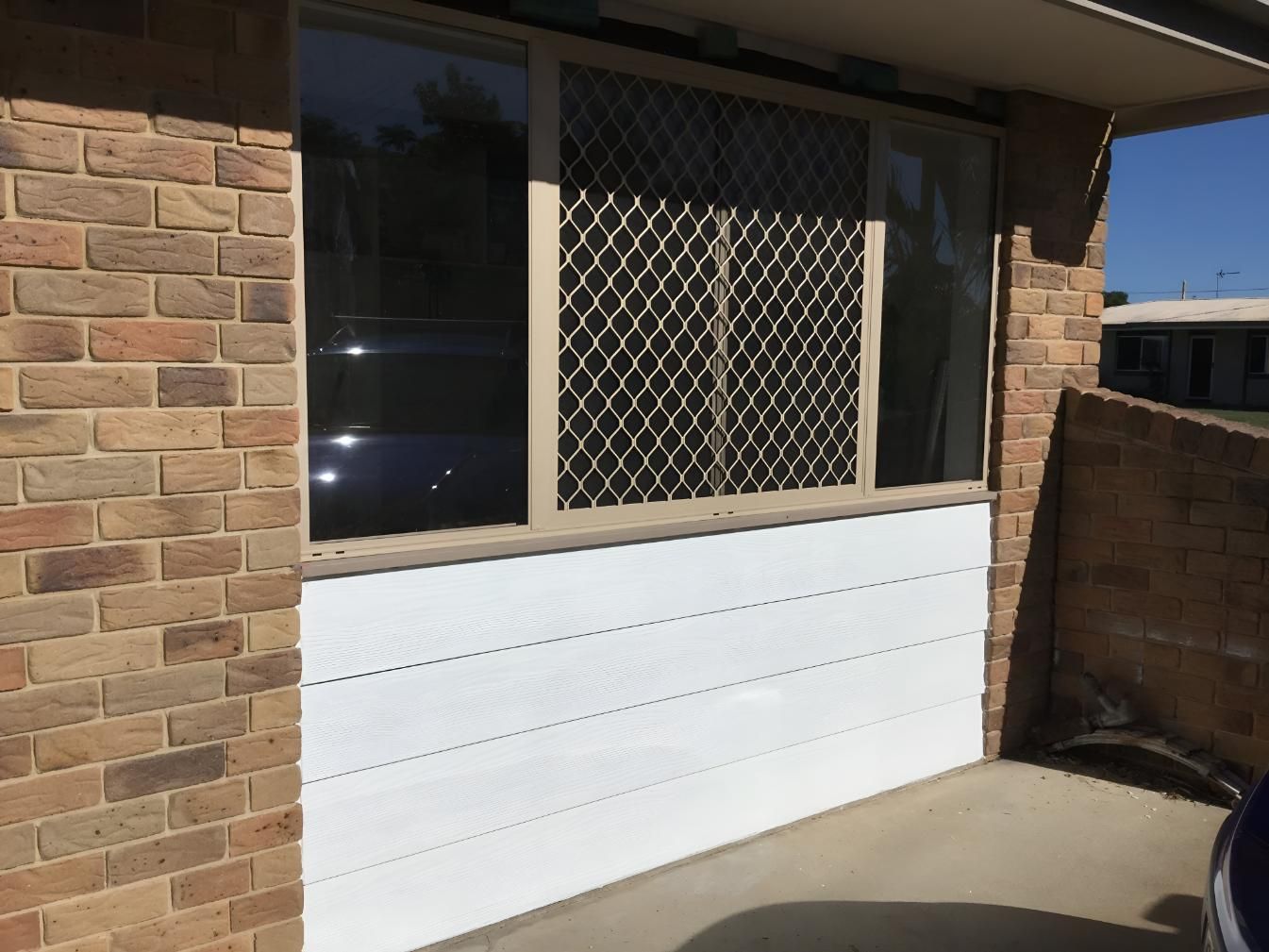Black Tinted Glass Window — Hervey Bay Glass Glazing & Screens In Maryborough, QLD