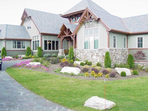 lawn care maintenance7